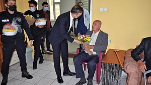 Polis’ten huzurevini ziyareti