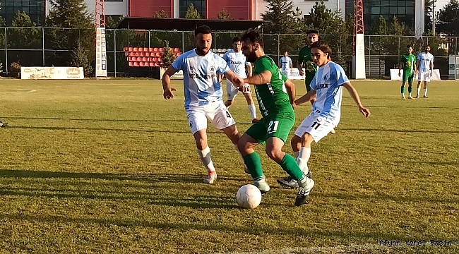 Şuhut Belediye Hisarspor Hocalar Belediyespor'u 3 Golle Geçti