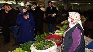 AK PARTİ HEYETİNDEN PAZAR ESNAFINA ZİYARET