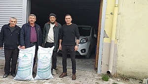  Dinar İlçe Tarım Müdürlüğü Yeşil Mercimek Tohumu Dağıttı