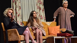 Etekler ve Pantolonlar’a büyük ilgi..