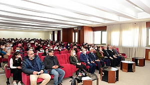 Prof. Dr. Sarı, Yunus Emre’yi Anlattı