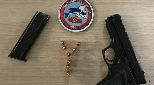 RUHSATSIZ TABANCA ELE GEÇİRİLDİ.!