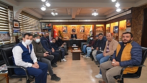 SANDIKLI GARDAŞ YARENLERDEN BAŞKAN MUSTAFA ÇÖL’E ZİYARET