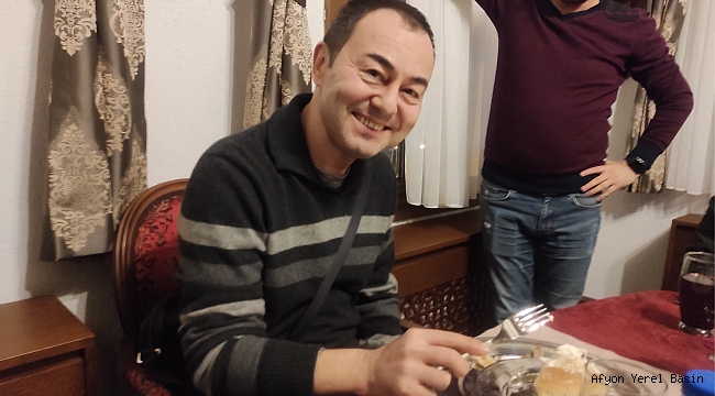 SERDAR ORTAÇ'DAN AFYON GASTRONOMİ MUTFAĞINA TAM NOT..