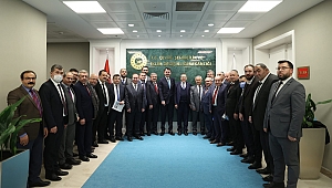 AK PARTİ HEYETİ ANKARA’DAN HEYBESİ DOLU DÖNÜYOR