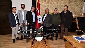 AKÜ DRONE TAKIMINDAN BAŞKAN ZEYBEK´E ZİYARET