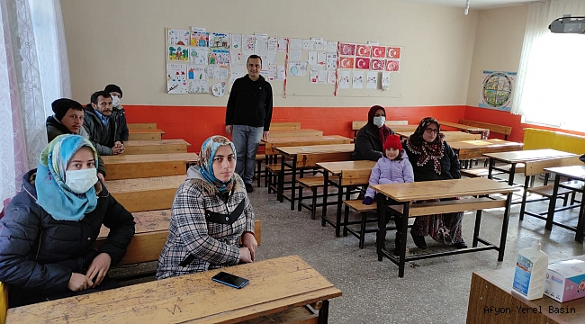 BALLIK, MENTEŞ VE KINIK KÖYLERİNDE AİLELERE SEMİNER VERİLDİ