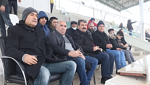 Dinar Belediye Sporumuz Ligin 2.devresine mağlubiyetle başladı 