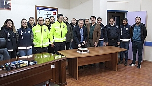  Dinar Kaymakamı Kapankaya Yılbaşına Polisler İle Girdi