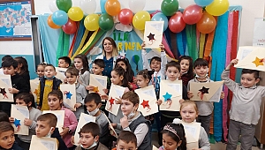 Hoca Ahmet Yesevi İlkokulu’nun öğrencilerinden atık pil seferberliği 