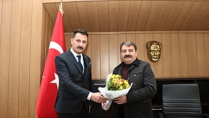 Muhtarlar Başkan Sarı’ya destekleri ve hizmetleri için teşekkür etti