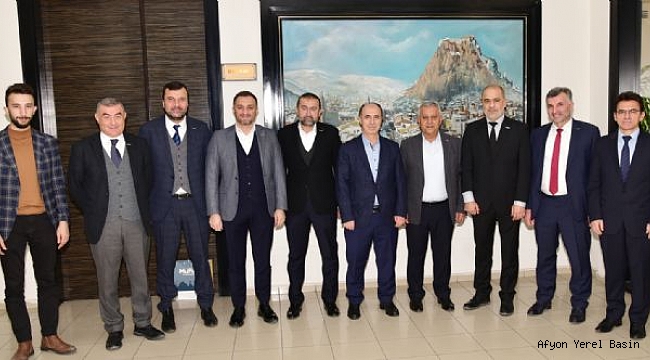 MÜSİAD´TAN ZEYBEK BAŞKAN´A ZİYARET