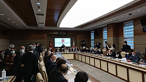 “Teröristlerle Kolkola Olan Kişilerin Meclis Çatısı Altında Bulunması Kabul Edilemez” 