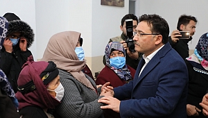 Yarım Elma İki köyde 116 aileye yardım götürdü. 