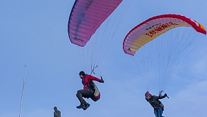 100. YILA ÖZEL 1874 METREDEN UÇTULAR!