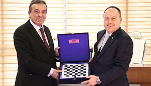 ATSO’DA TSE BAŞKANI PROF. DR. ADEM ŞAHİN’İN KATILIMIYLA BELGE TÖRENİ DÜZENLENDİ