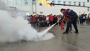 Başkan Şahin, “Öğrencilerimizi Sivil Savunma Eğitimi İle Bilinçlendiriyoruz”