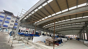 Emirdağ Kapalı Pazar Yerinin Etrafı Kapatılıyor..