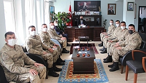  JANDARMA ASTSUBAY ADAYLARINDAN KAYMAKAM KAPANKAYA’YA ZİYARET