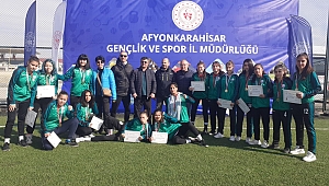 Okul Sporları Genç Erkek ve Genç Kız Futbol müsabakaları yapıldı.