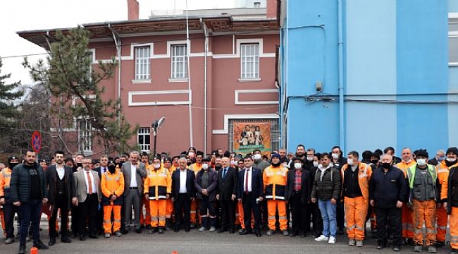 ZEYBEK BAŞKAN´DAN İŞÇİYİ SEVİNDİREN SÖZLEŞME
