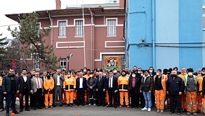 ZEYBEK BAŞKAN´DAN İŞÇİYİ SEVİNDİREN SÖZLEŞME