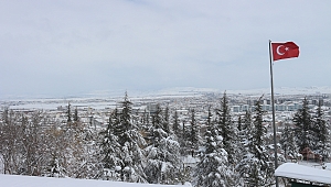 AFYONKARAHİSAR BEYAZA BÜRÜNDÜ.!