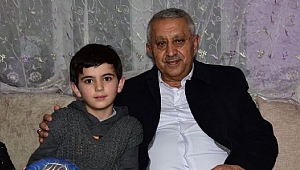 BAŞKAN MEHMET ZEYBEK EV ZİYARETLERİNE DEVAM EDİYOR