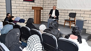 Başkan Şahin, Serbest Kürsü Sohbetlerinin Konuğu Oldu