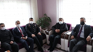 Başkan Sarı’dan Şehit Ailesine ziyaret 