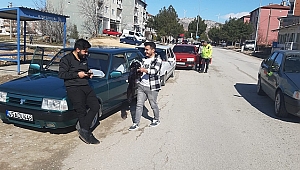  Dinar'da Trafik Polislerinden Denetim: Toplam 423,00 TL ceza