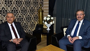 MİLLETVEKİLİ YURDUNUSEVEN´DEN AFYONKARAHİSAR BELEDİYESİNE ZİYARET