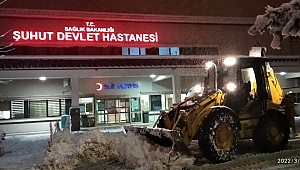 Şuhut'ta Karla Mücadele Ekibi Sahada
