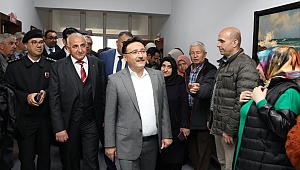 Vali Çiçek, Sülümenli Kadın Kültür Evi’nde Serbest Kürsü Etkinliğine Katıldı