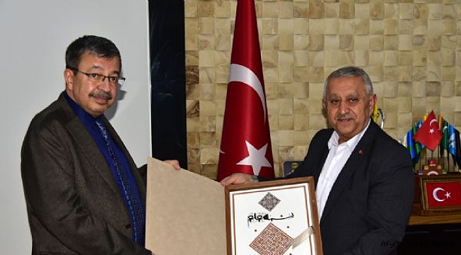 ZEYBEK BAŞKAN HAYATİ İNANÇ İLE BİR ARAYA GELDİ