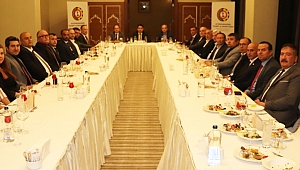 ATSO YÖNETİMİ, OSB MÜDÜRLERİ İLE BİR ARAYA GELDİ