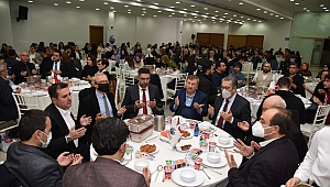 İstanbul AFSİAD, İstanbul’daki Afyonlu Üniversite Öğrencilerini İftarda Bir Araya Getirdi