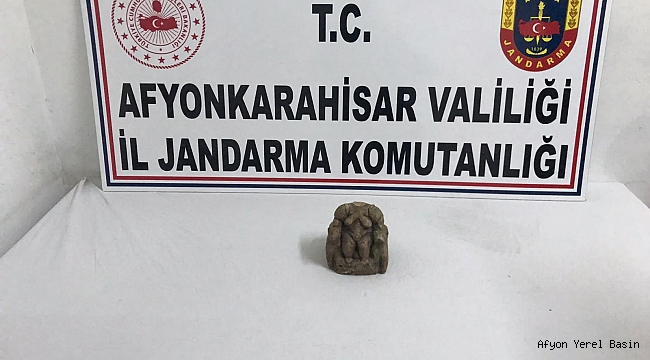 JANDARMA TARİHİ ESER İLE BİRLİKTE ELE GEÇİRDİ..