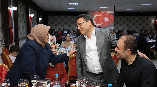 Vali Çiçek Şehit Yakınları, Gaziler ve Emniyet Mensuplarıyla İftarda Buluştu