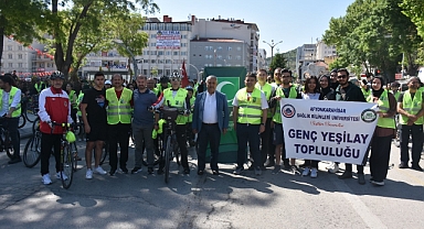 10. Yeşilay Bisiklet Turunda sağlık için pedal çevirdiler