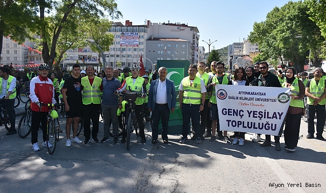 10. Yeşilay Bisiklet Turunda sağlık için pedal çevirdiler