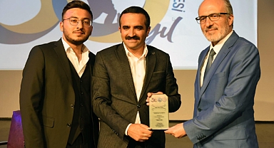 Afyonkarahisar Vali Yardımcısı Ömer Tekeş, AKÜ’de Girişimciliği Anlattı