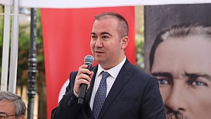 AK PARTİ AFYONKARAHİSAR TEŞKİLATINDA COŞKULU BAYRAMLAŞMA