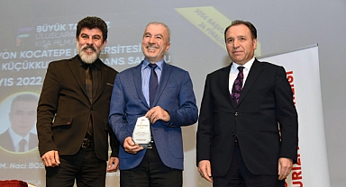 Ankara Milletvekili Prof. Dr. Bostancı AKÜ Öğrencileri İle Buluştu.