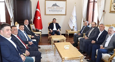 ATSO HEYETİ, VALİ ÇİÇEK’E VEDA ZİYARETİNDE BULUNDU