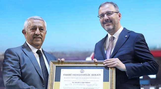 BAKANIMIZ KASAPOĞLU ARTIK AFYONKARAHİSARLI