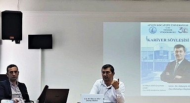 Başkan Atlı Üniversiteli Gençlerle Buluştu