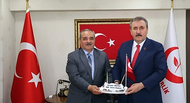 Başkan Şahin, BBP Genel Başkanı Mustafa Destici'yi Ziyaret Etti