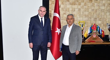 BEŞER´DEN ZEYBEK BAŞKAN´A ZİYARET